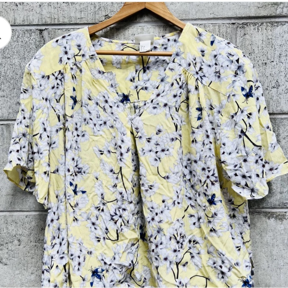 Floral Yellow and Purple Top - Picture 3 of 7